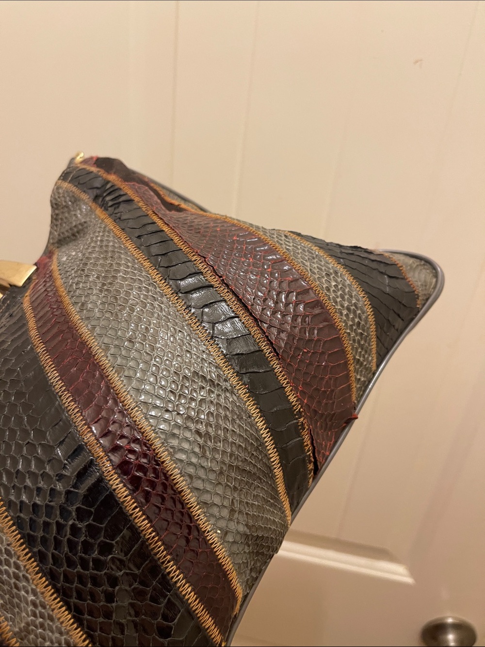 Varon Vintage please check all picture of condition - Picture 11 of 17